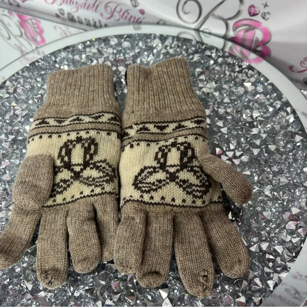 TNA Aritzia gloves mittens fingers logo cream brown knitted wool soft cozy warm